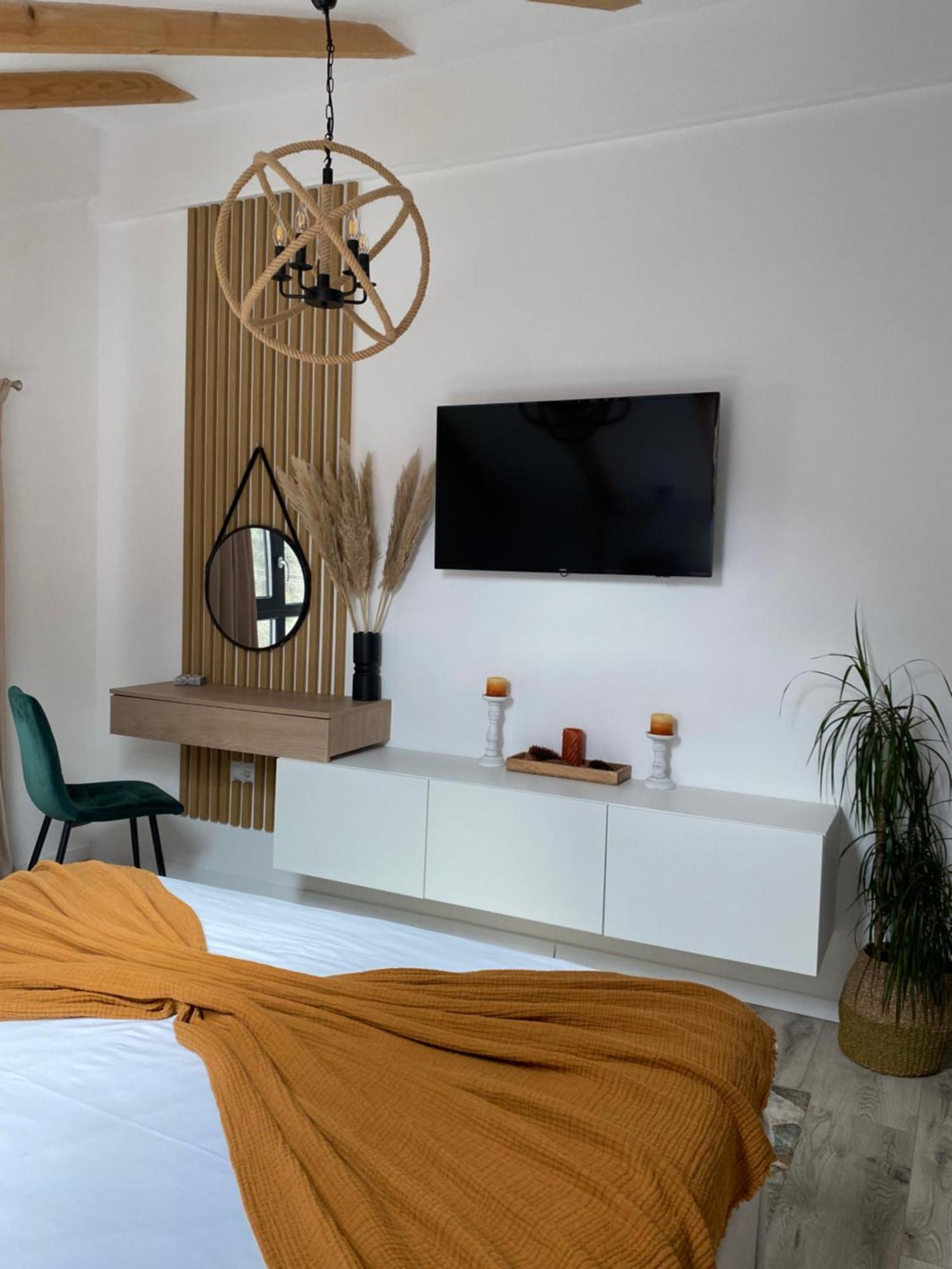 Queen'S Heart Guesthouse Μπραν Εξωτερικό φωτογραφία